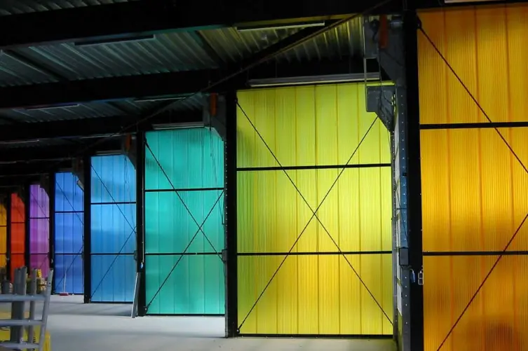 Door Door